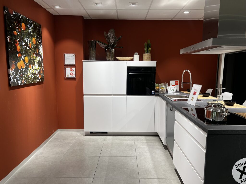 Toonzaalkeuken – èggo Sint-Stevens-Woluwe